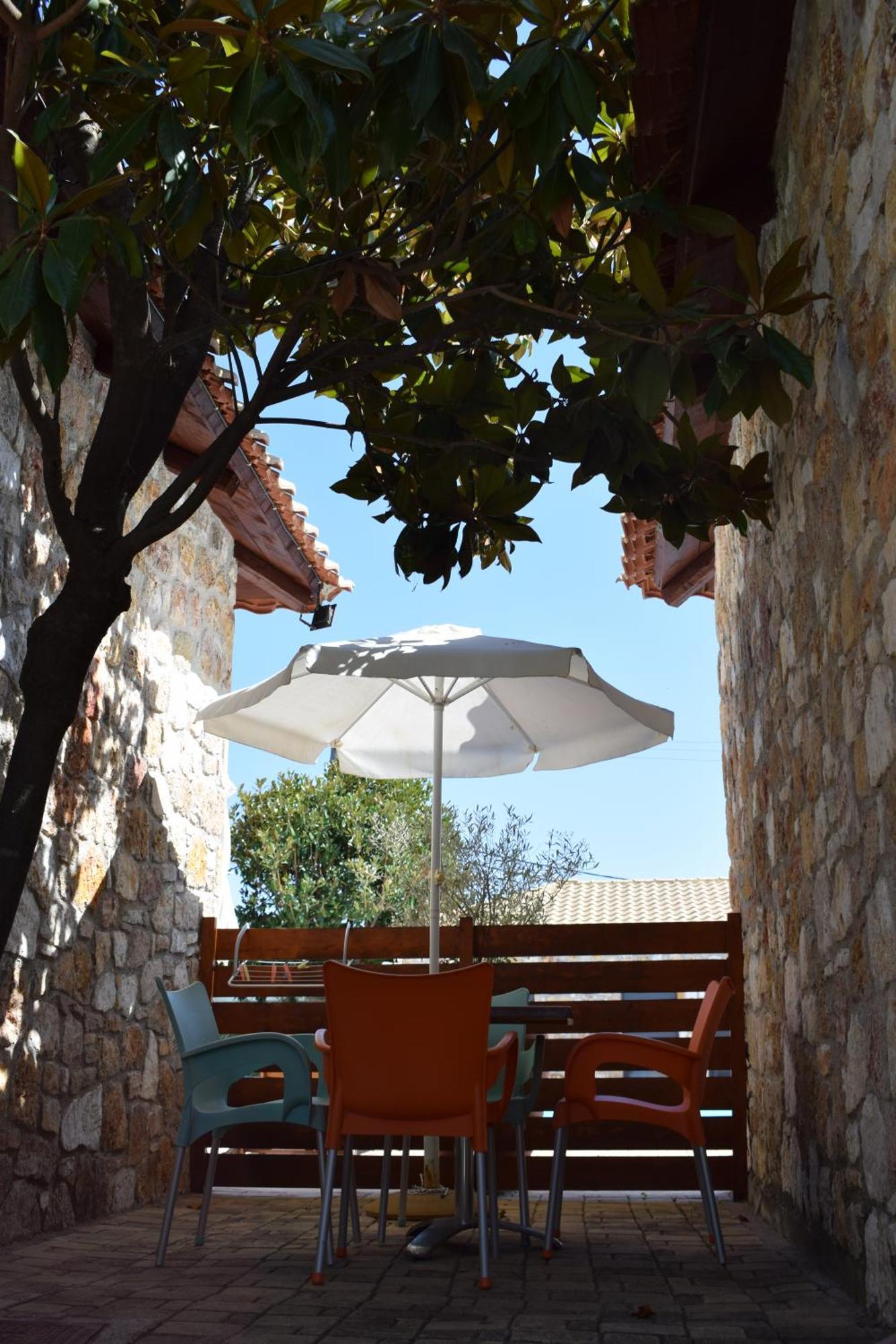Almyra Holiday Village Edipsos Esterno foto